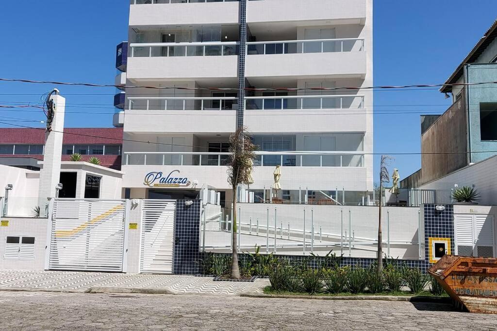 Ap, Condominio, Vista Do Mar, Piscina, Estacionamento Itanhaém Eksteriør bilde